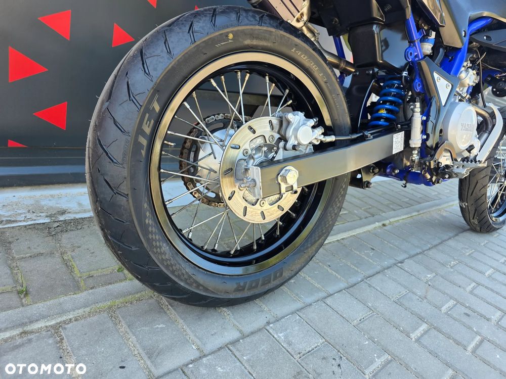 Yamaha WR - 22