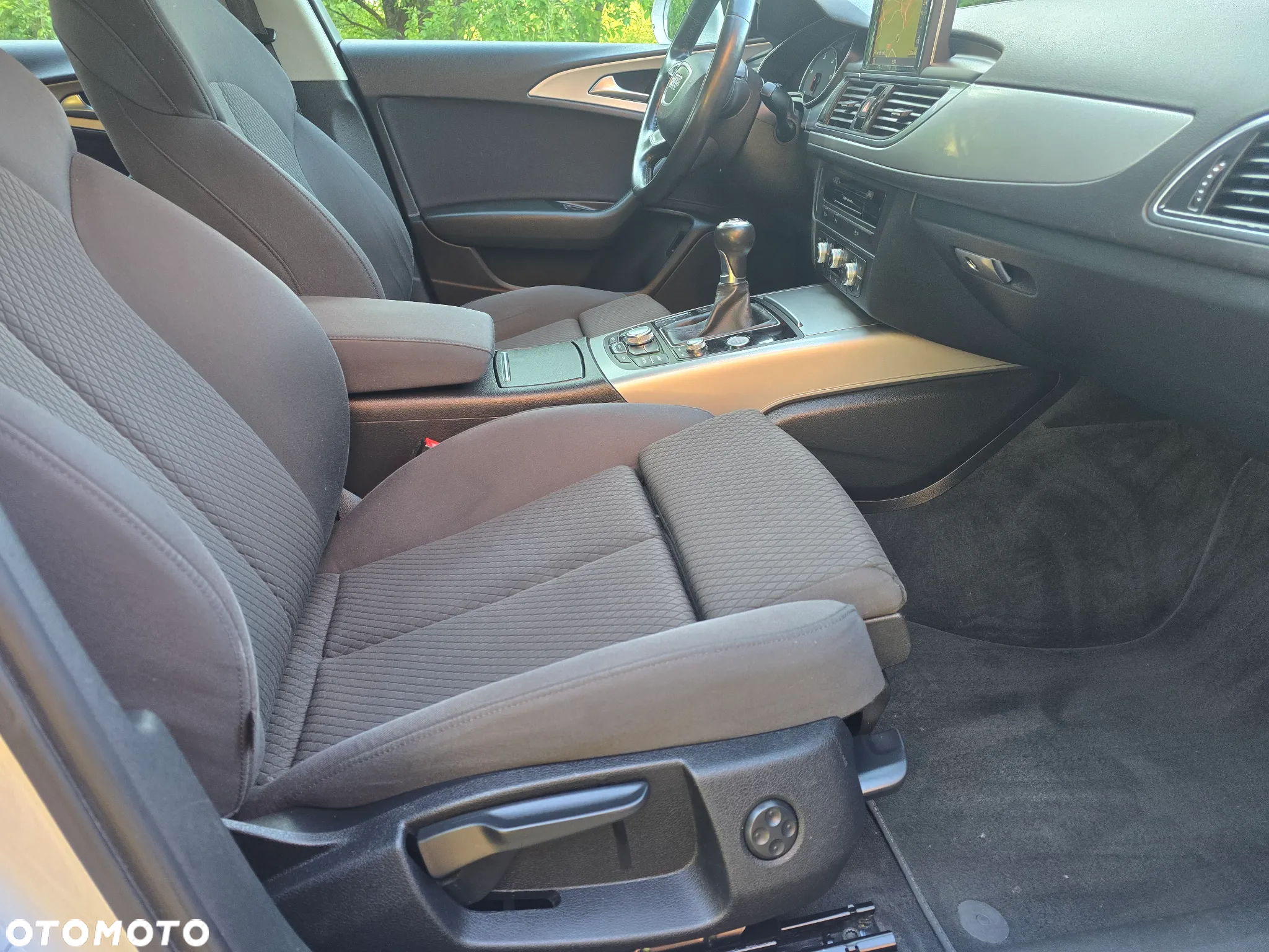 Audi A6 Avant 2.0 TDI DPF sport selection - 28
