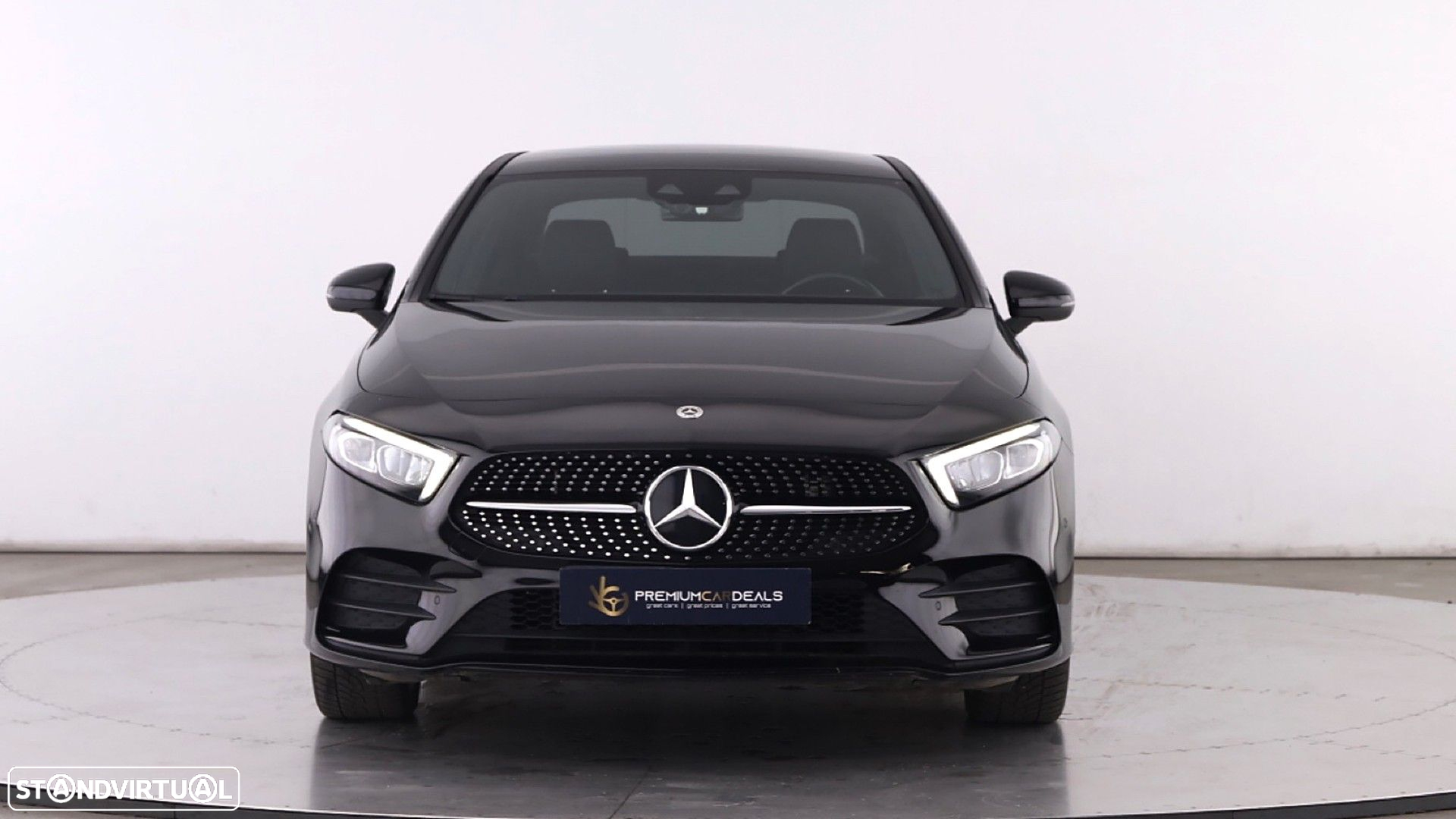 Mercedes-Benz A 250 Limousine e AMG Line - 3