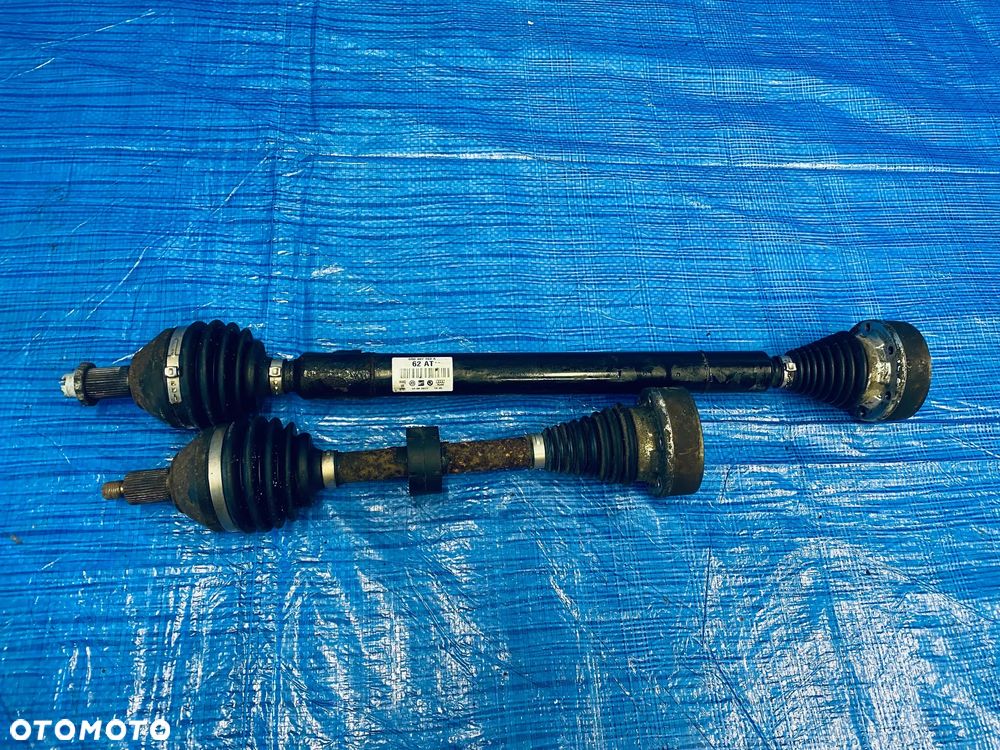 PÓŁOŚ PÓŁ OŚ LEWA LEWY PRAWA PRAWY PRZÓD PRZEDNIA KRÓTKA DŁUGA  SKODA VW AUDI SEAT 1.6TDI 115KM 17R MANUAL 6R0407761A 6R0407762A ORYGINAŁ - 4