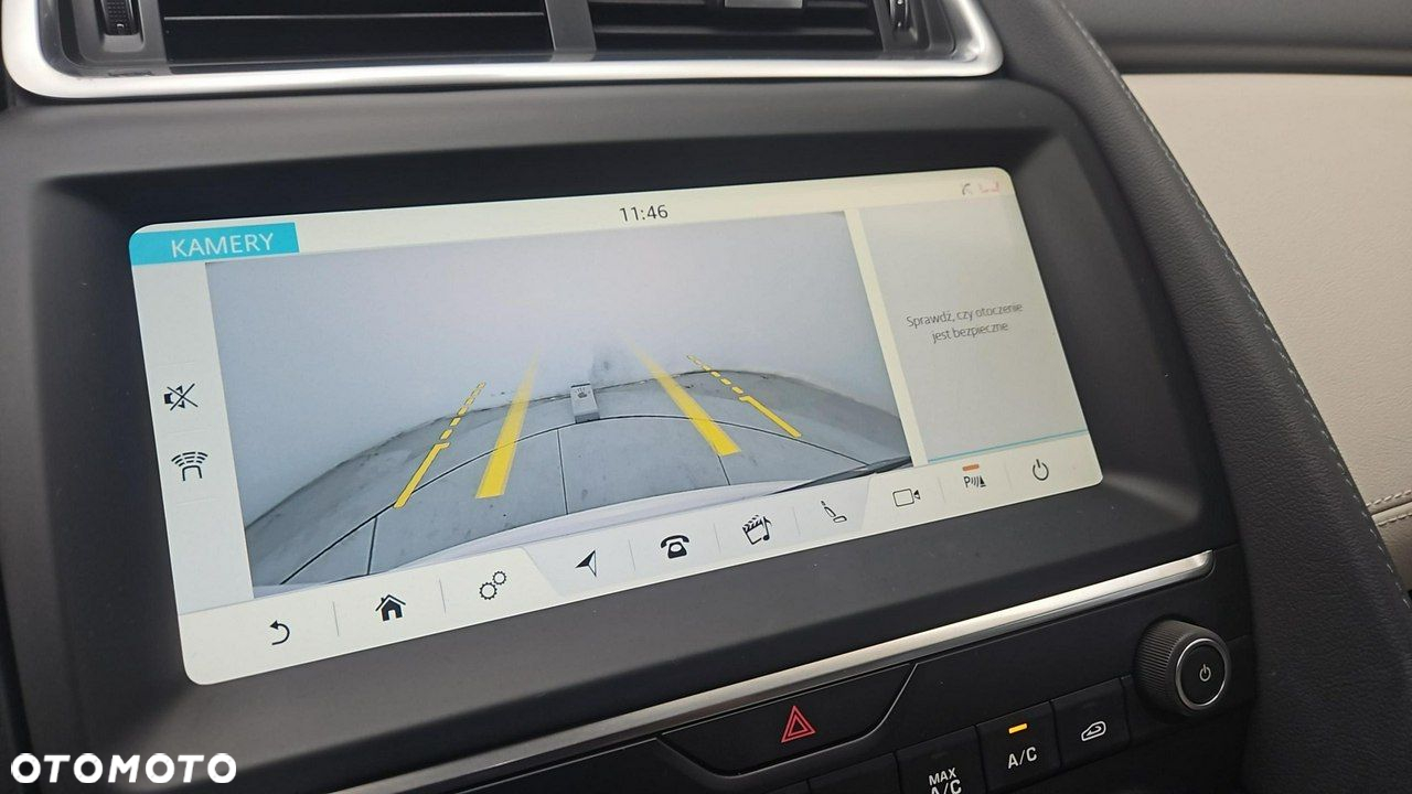 Jaguar E-Pace 2.0 i4D AWD S - 24