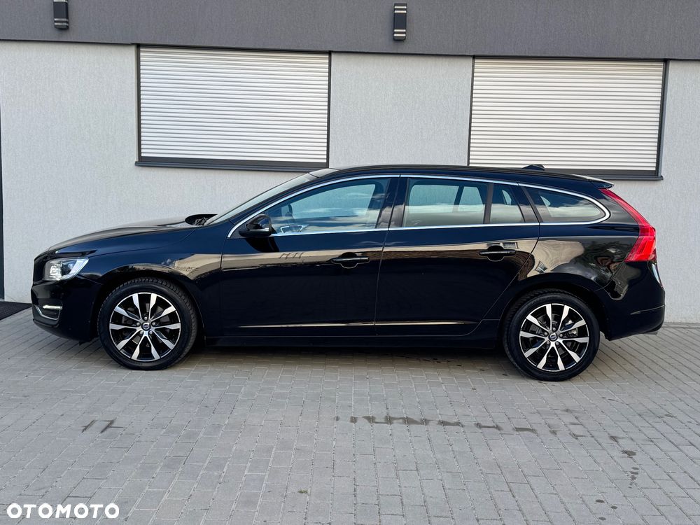 Volvo V60 D3 Geartronic Momentum Pro - 4