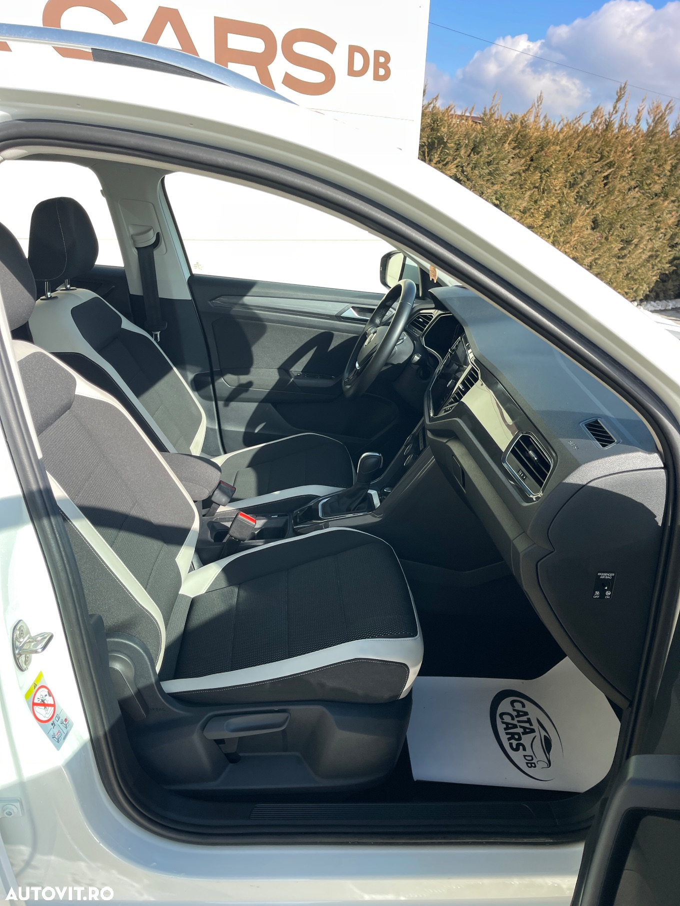 Volkswagen T-ROC 2.0 TDI DSG Sport - 20