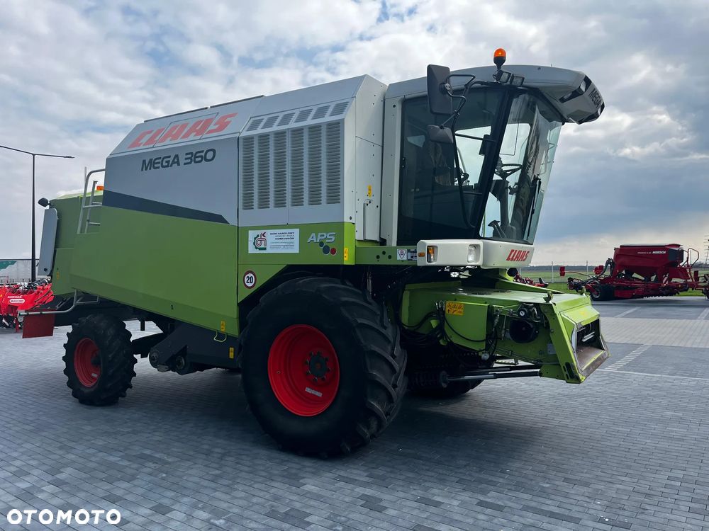 Claas MEGA 360 - 8