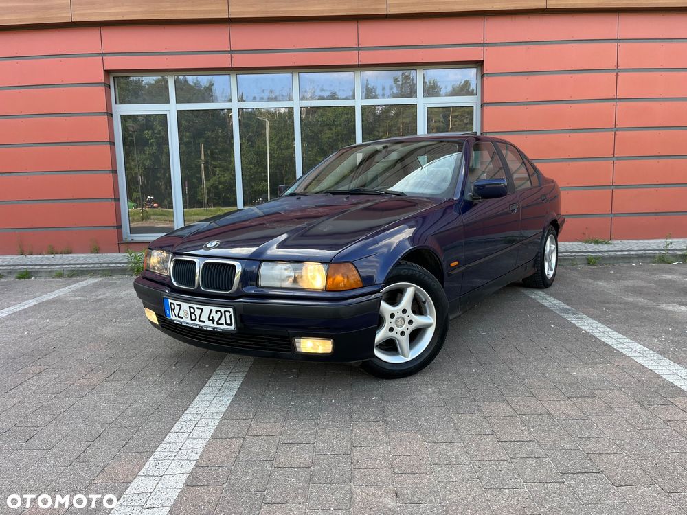 BMW Seria 3 - 1