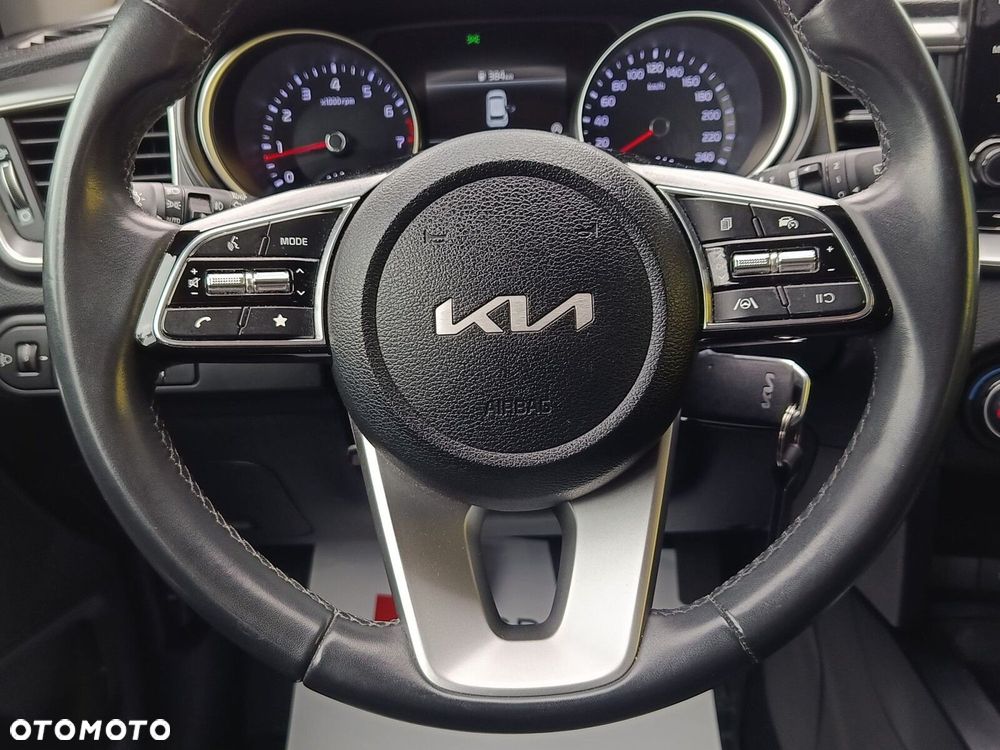 Kia Ceed 1.5 T-GDI M - 28