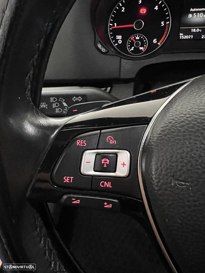 VW Sharan 2.0 TDI Trendline DSG - 25