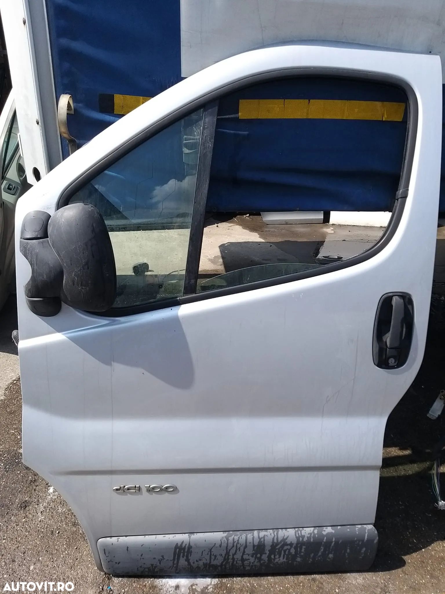 Usa Fata Stanga Renault Trafic 2006 - 1