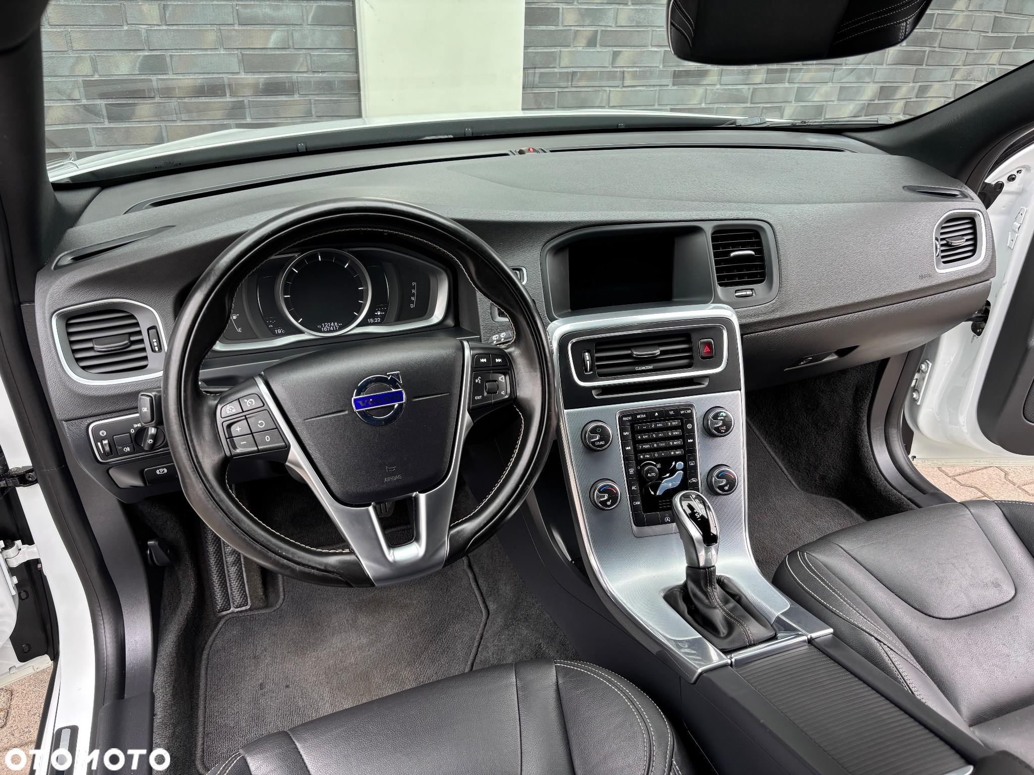 Volvo V60 D4 Drive-E R-Design Kinetic - 5