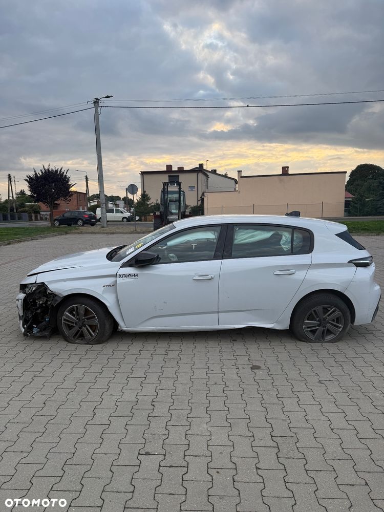 Peugeot 308 - 3