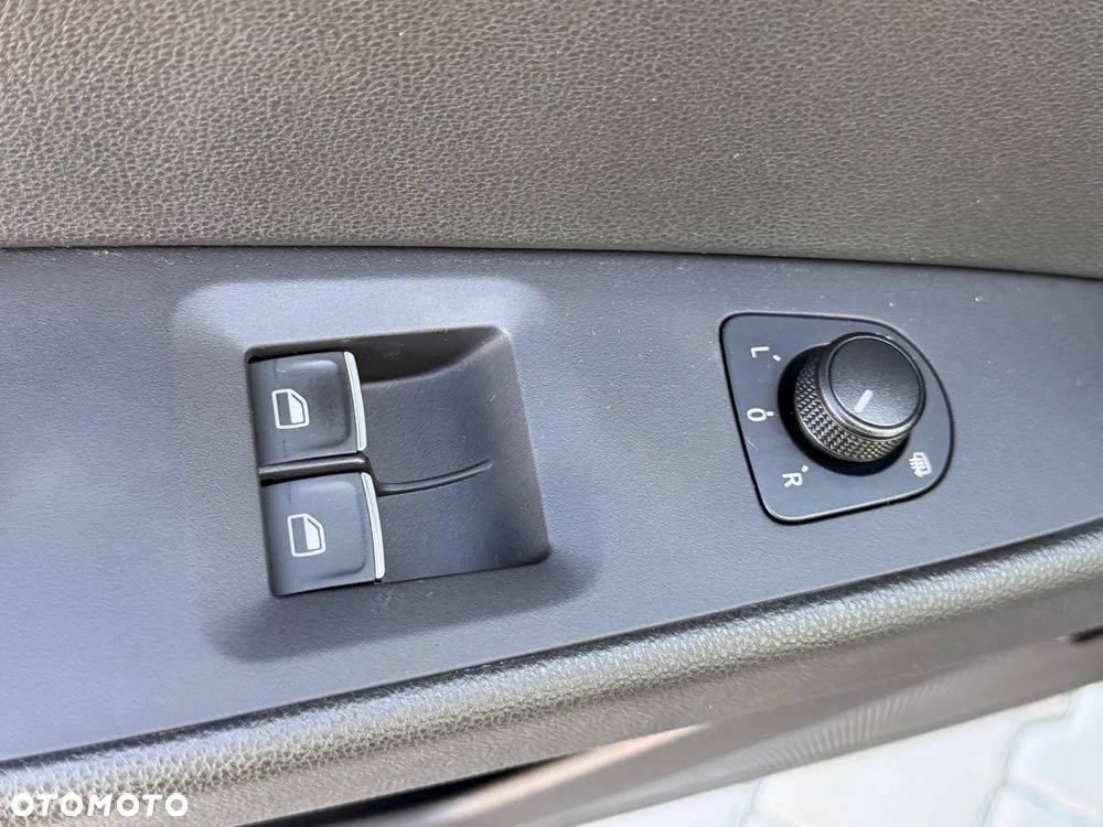 Seat Leon SC 1.4 TSI Style S&S - 40