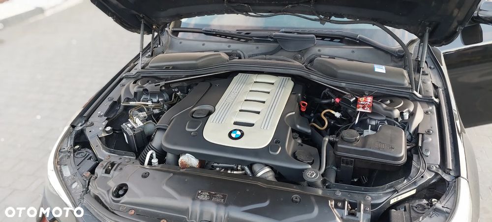 BMW Seria 5 530d - 39