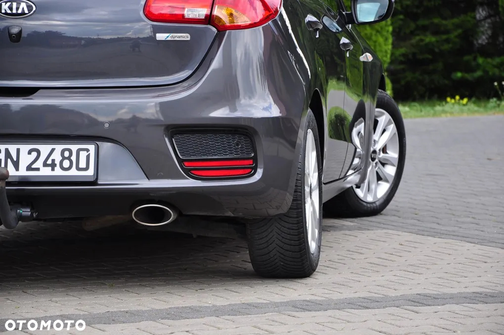 Kia Ceed 1.6 CRDi SCR L Business Line - 19