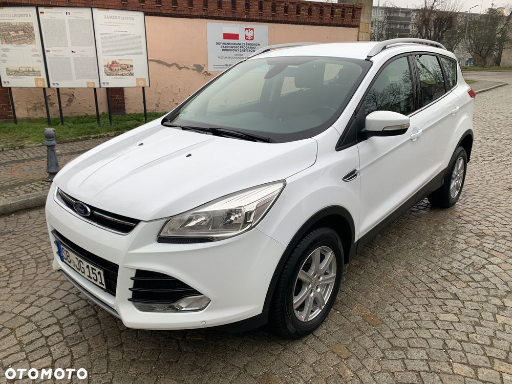 Ford Kuga 2.0 TDCi 2x4 Titanium - 2