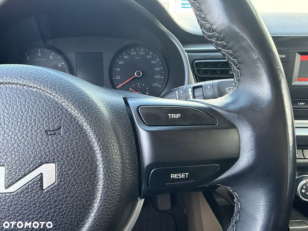 Kia Rio 1.2 M - 20