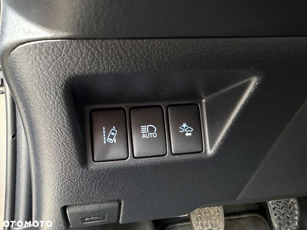 Toyota Yaris 1.5 Selection - 17
