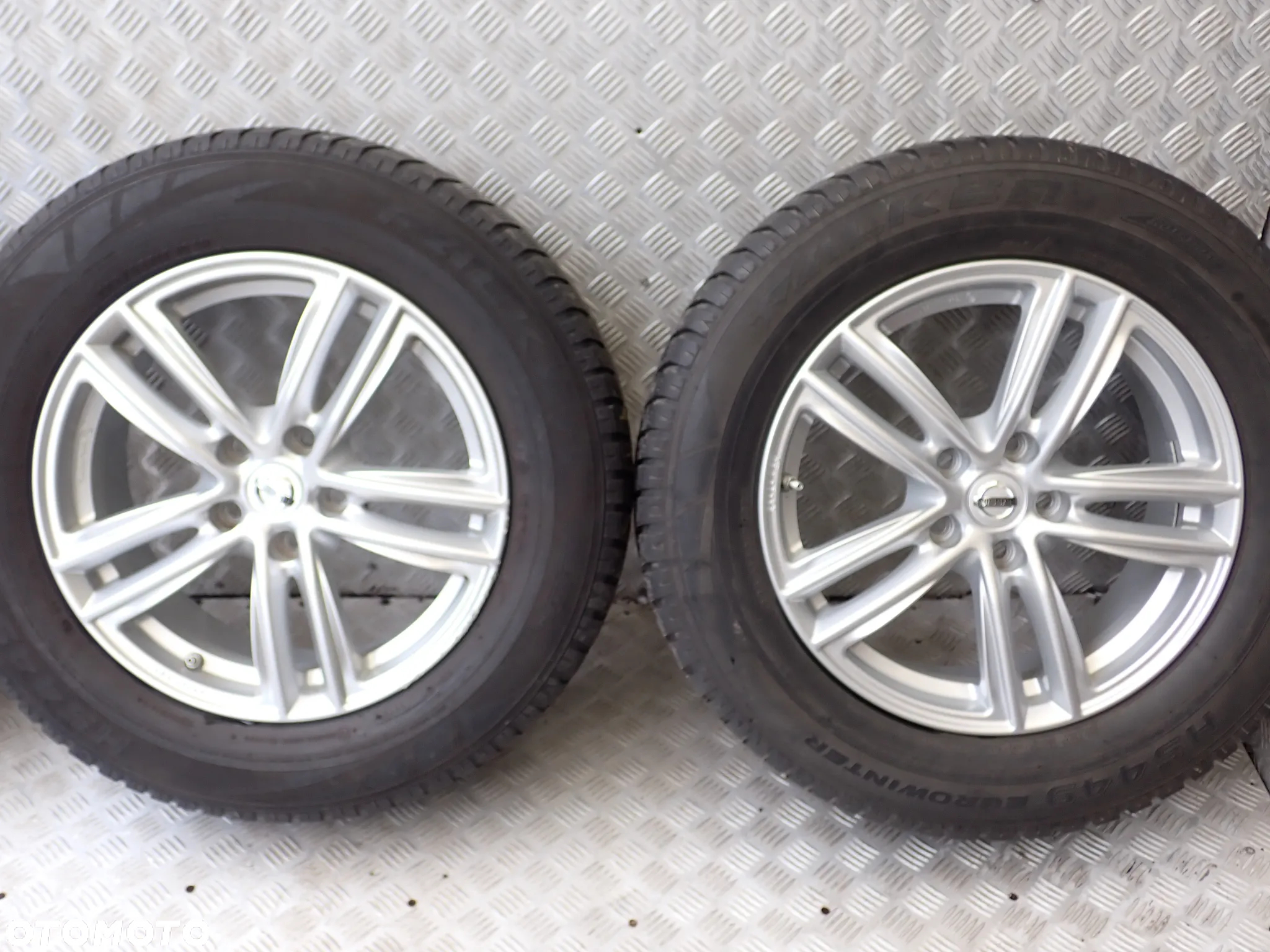 KOŁA FELGI ALUMINIOWE NISSAN 7JX17  ET 45  5X114,3  KBA 49465  Z OPONAMI ZIMA 225/65/17 2200 ZŁ - 2