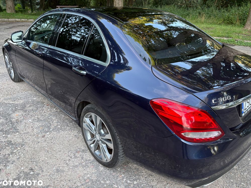 Mercedes-Benz Klasa C 300 7G-TRONIC - 9