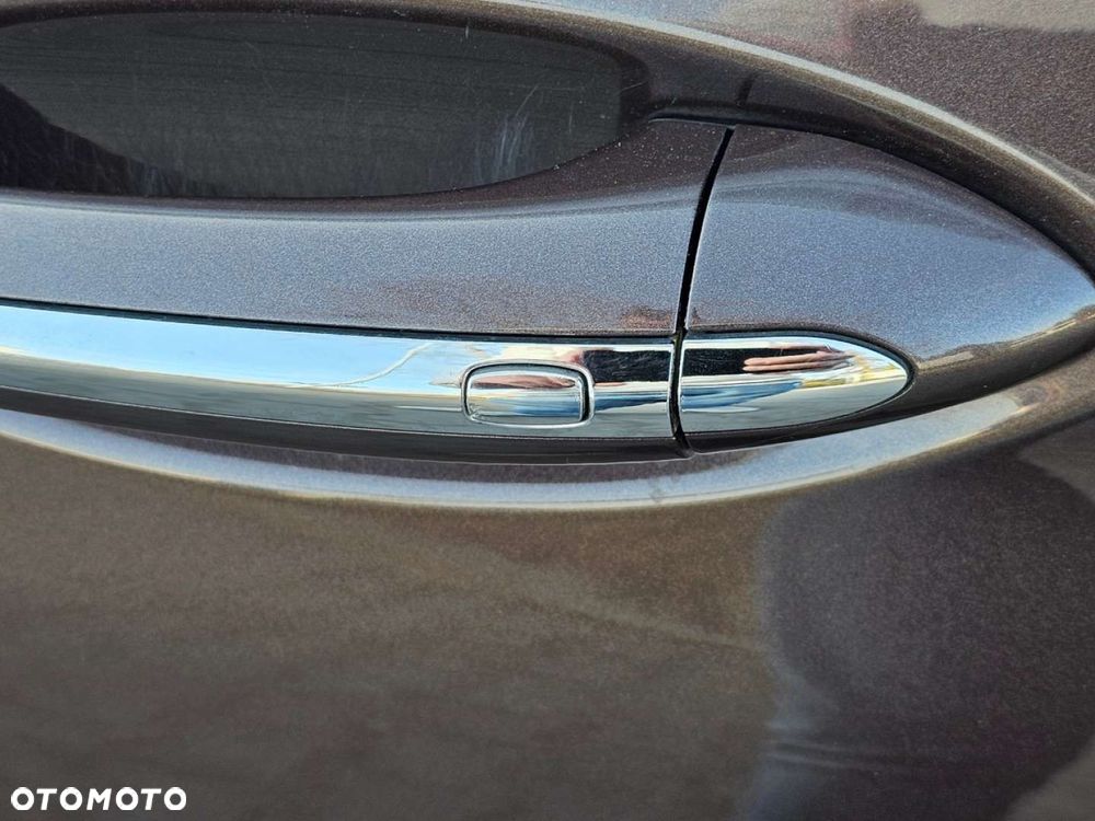 Opel Insignia - 17