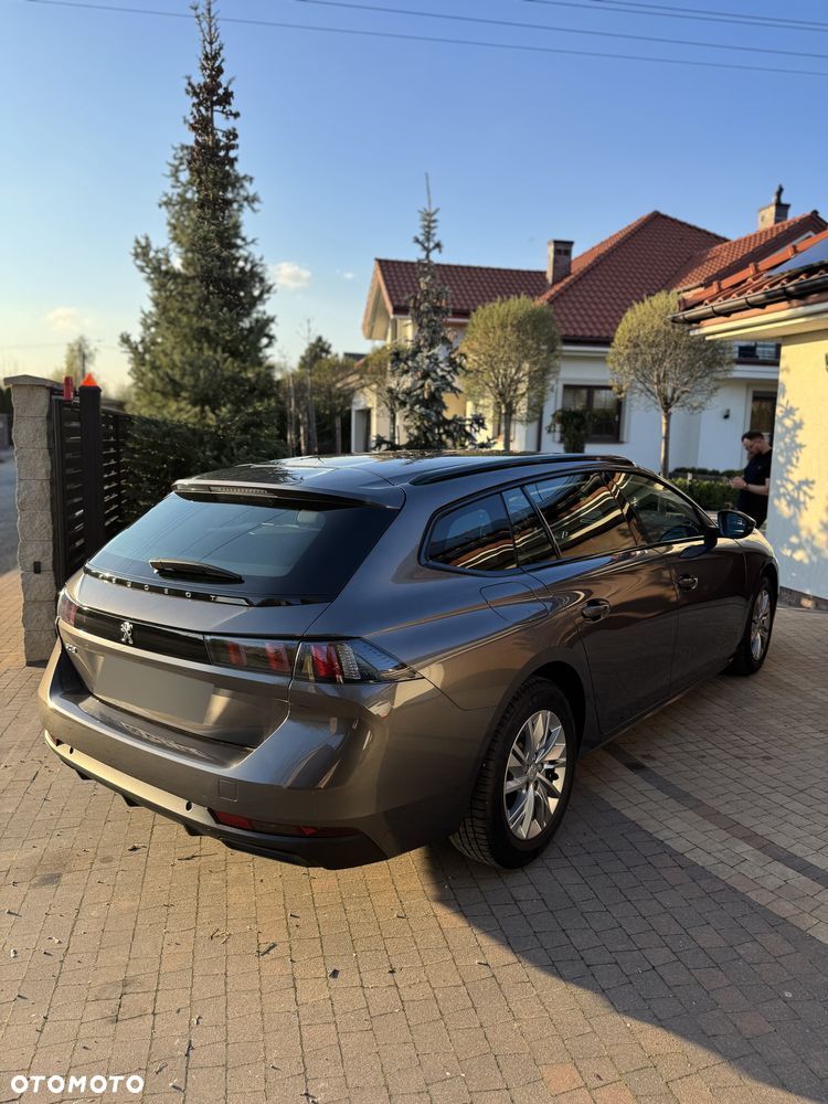 Peugeot 508 SW BlueHDi 130 EAT8 Allure - 32