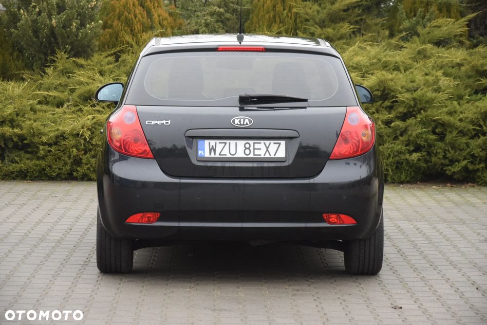 Kia Ceed 2.0 Optimum + - 38