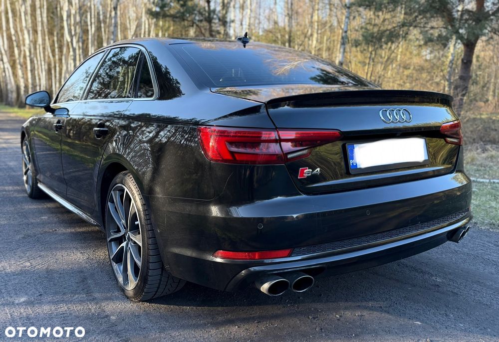 Audi S4 Limousine ver-3-0-tfsi-quattro-tiptronic - 3