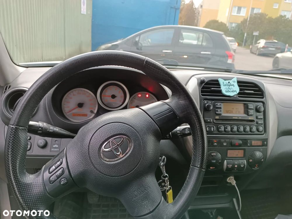 Toyota RAV4 2.0 D-4D Sol - 5