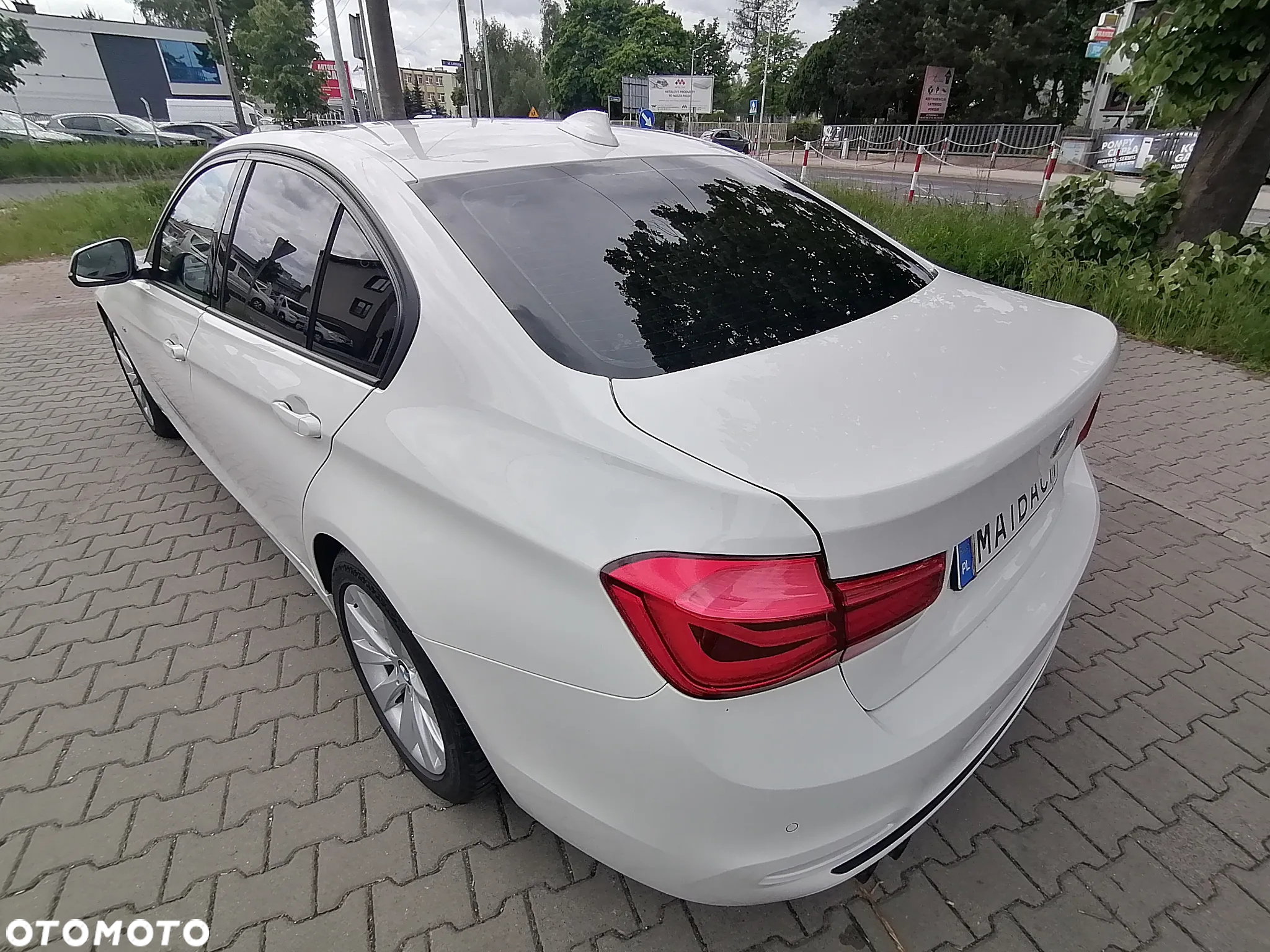 BMW Seria 3 320i Advantage sport - 19