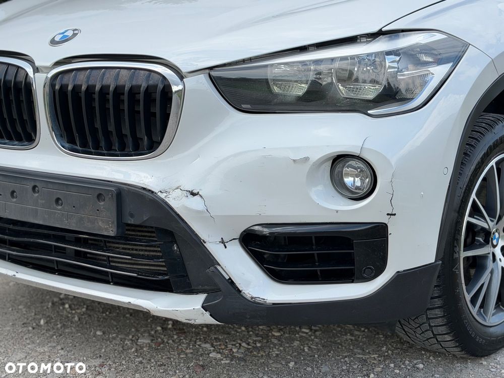BMW X1 sDrive18d Sport Line - 17
