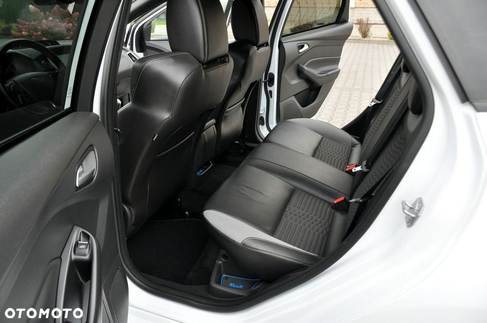 Ford Focus 2.0 TDCi ST - 21