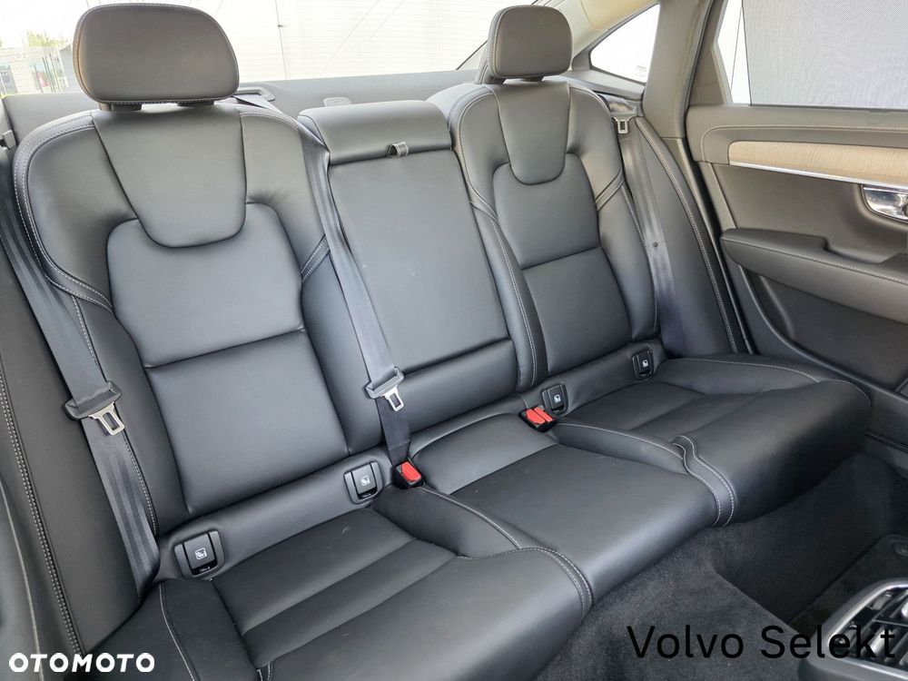 Volvo S90 - 17