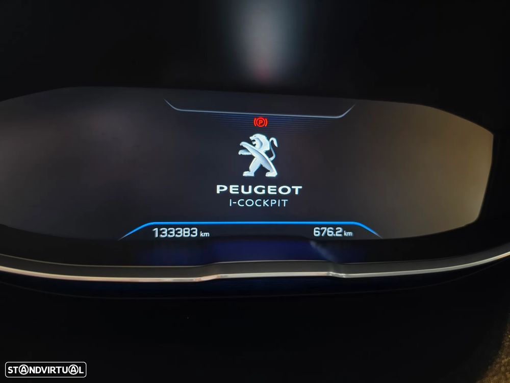Peugeot 3008 BlueHDi 130 Stop & Start EAT8 Allure - 13