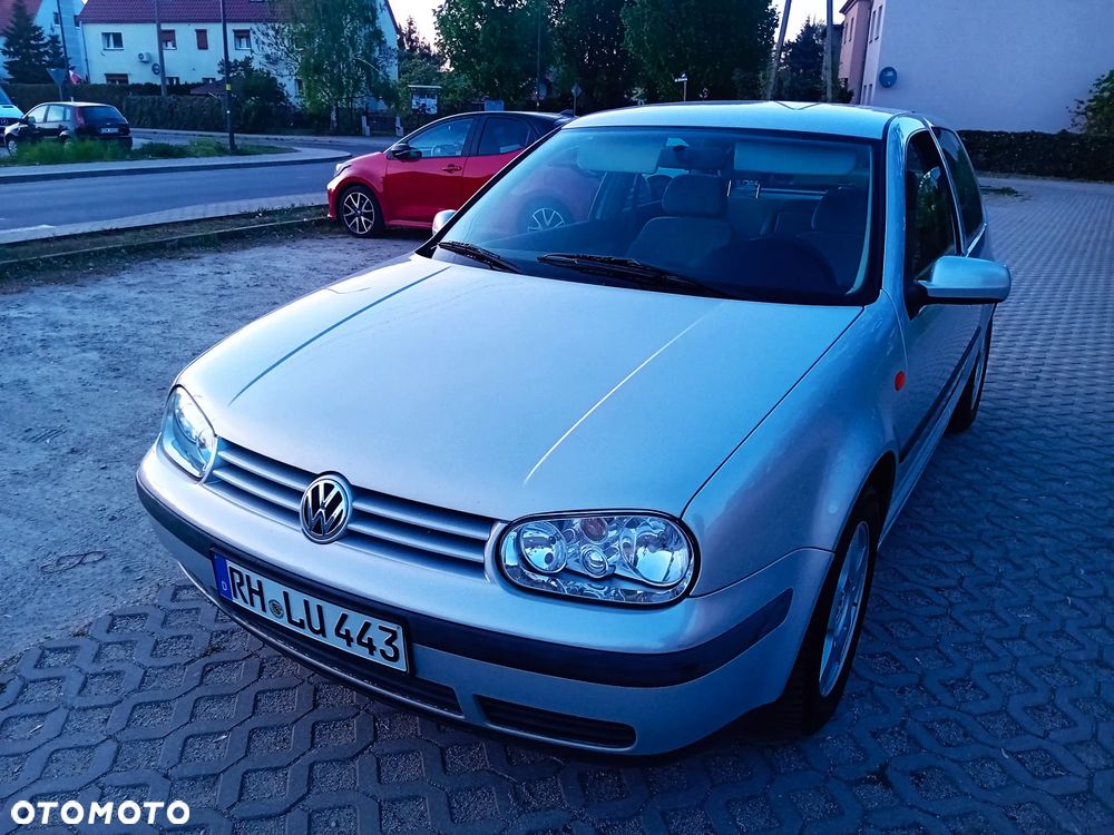 Volkswagen Golf 1.4 Trendline - 4