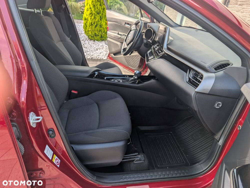 Toyota C-HR Style Selection - 23