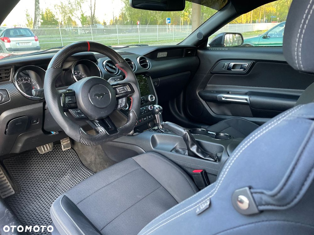 Ford Mustang - 10