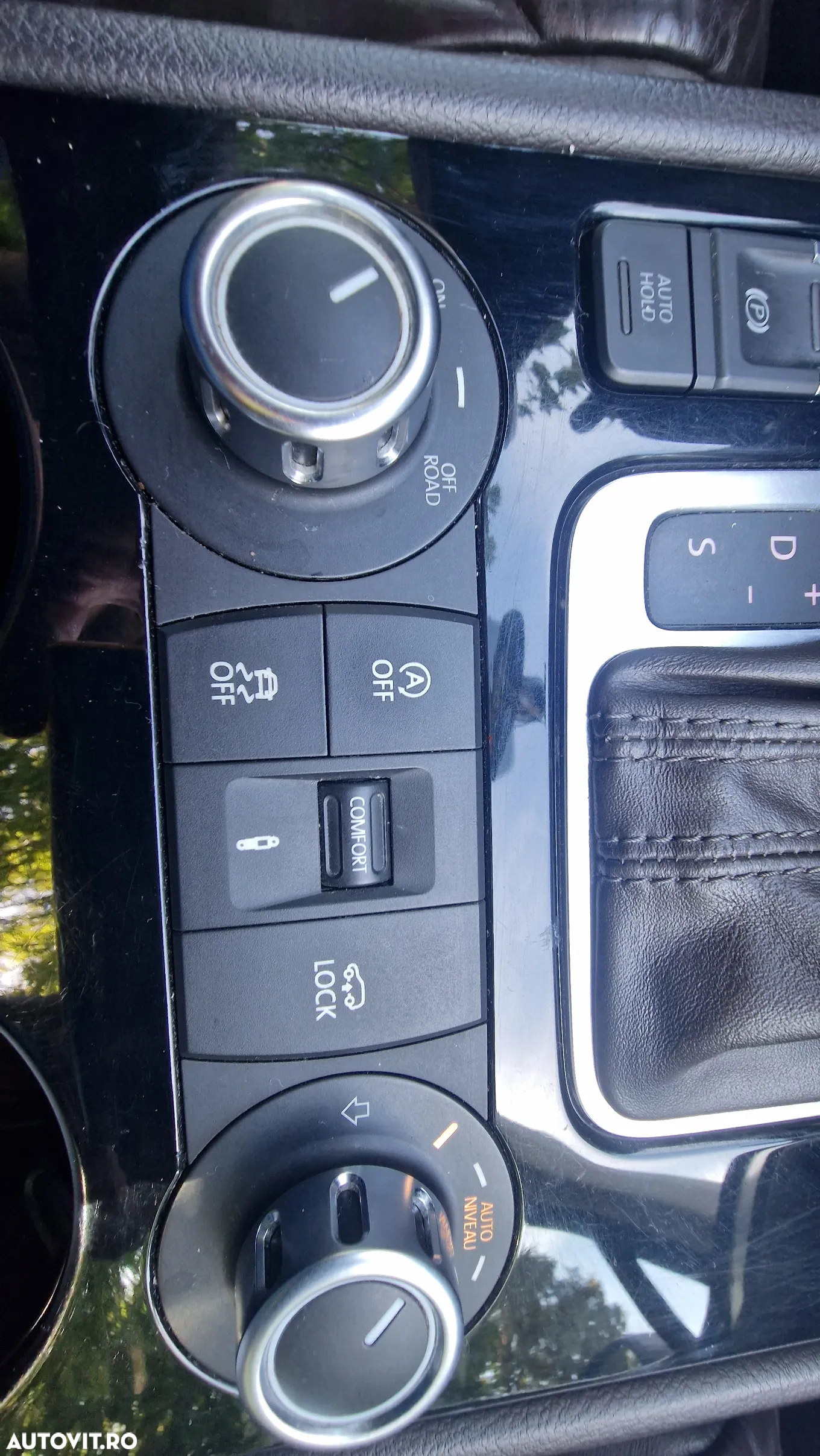 Volkswagen Touareg 3.0 V6 TDI BMT - 27