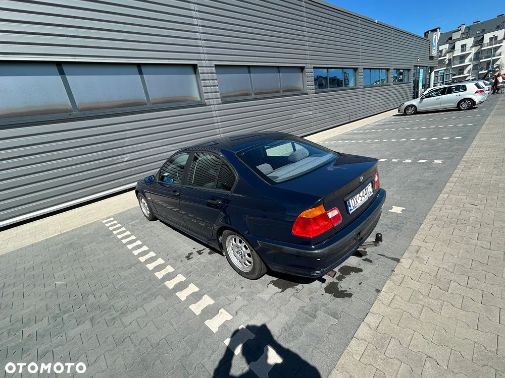 BMW Seria 3 - 4