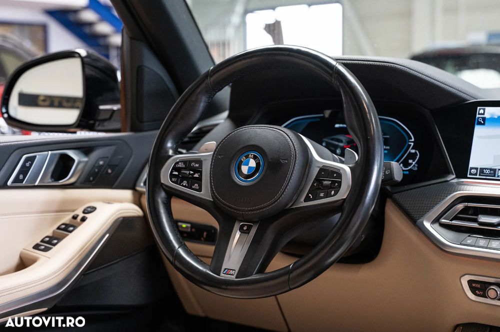 BMW X5 xDrive45e - 13
