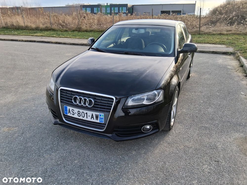Audi A3 Sportback 1.6 TDI DPF S line Sportpaket - 1