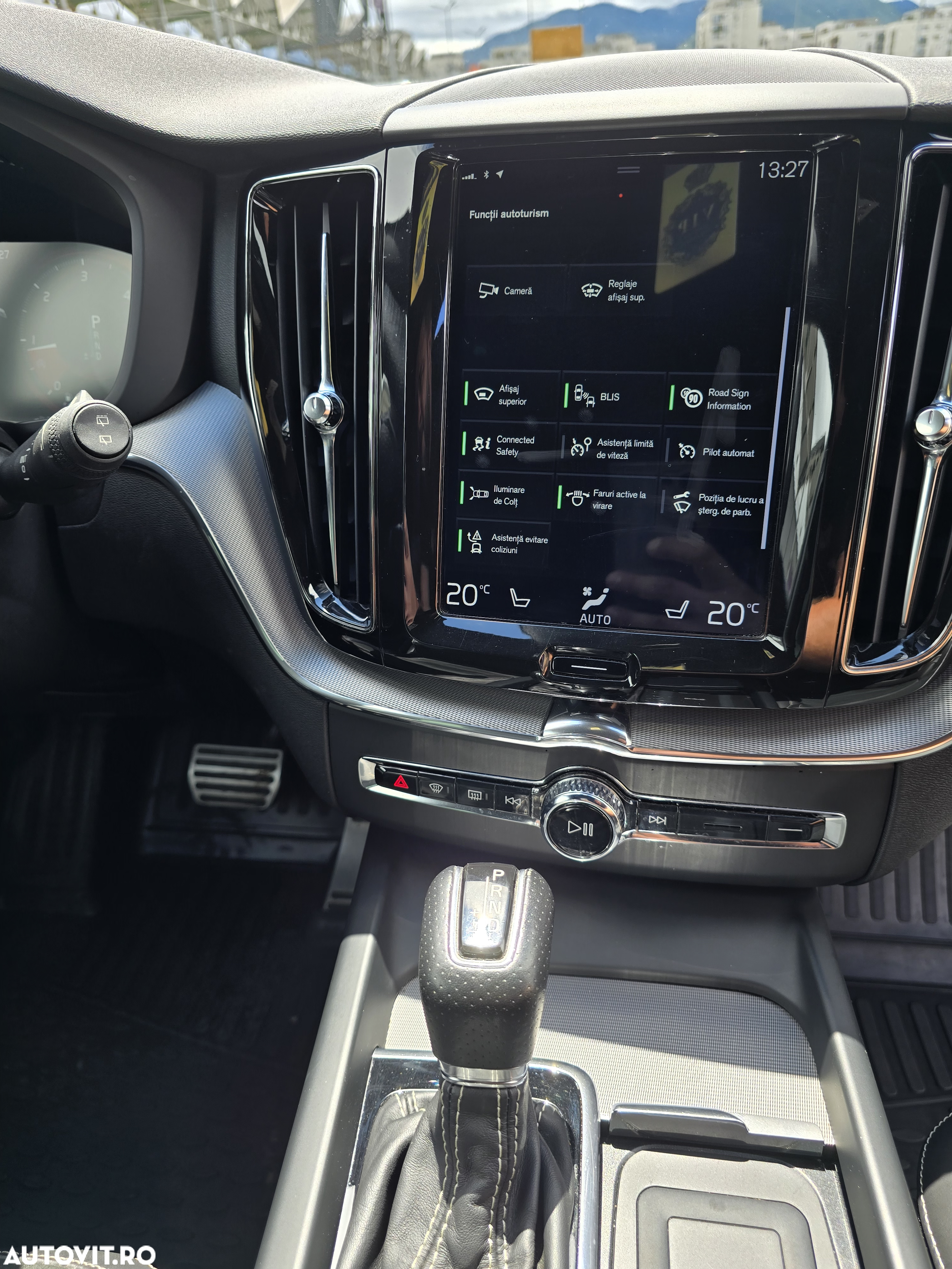 Volvo XC 60 D4 R-Design - 7