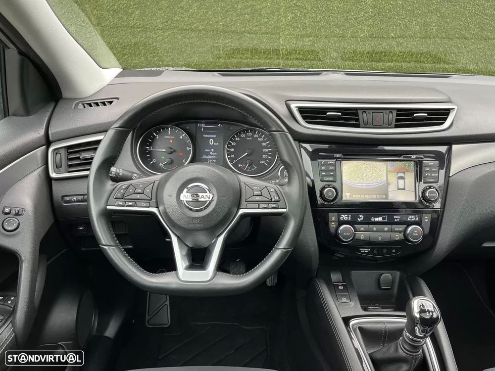 Nissan Qashqai 1.5 dCi N-Connecta Led - 19