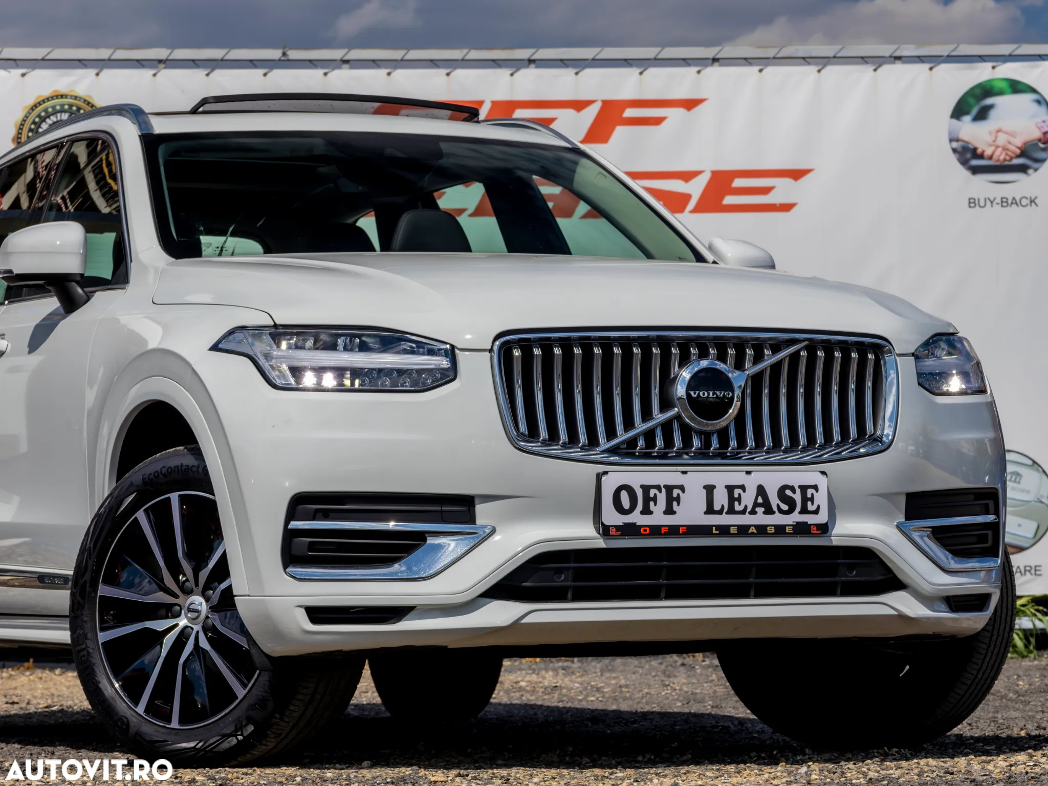 Volvo XC 90 T8 AWD Twin Engine Geartronic Momentum - 14