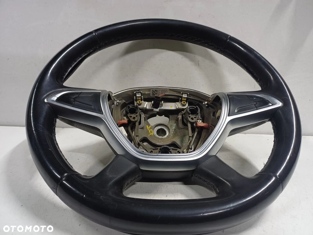 Kierownica skora dacia duster I lift - 2