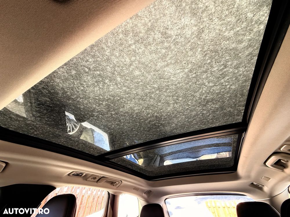 Volvo XC 60 T8 Twin Engine AWD Geartronic Momentum - 17