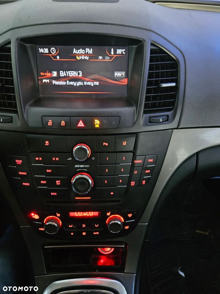 Opel Insignia 2.0 CDTI Sports Tourer - 10