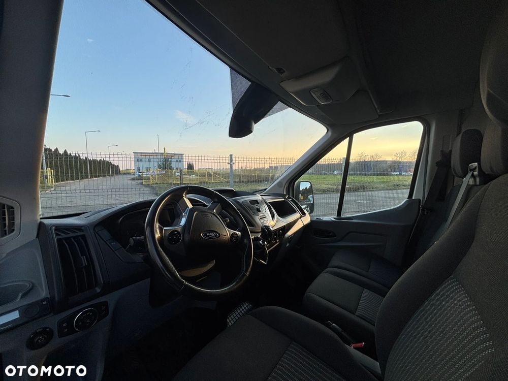 Ford TRANSIT - 8