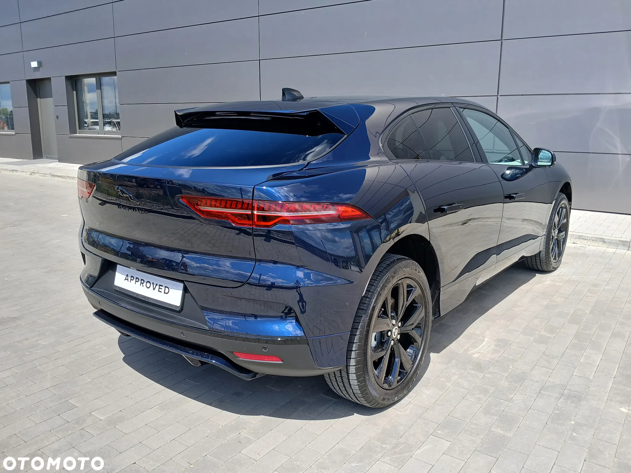 Jaguar I-Pace EV400 90kWh AWD R-Dynamic SE - 6
