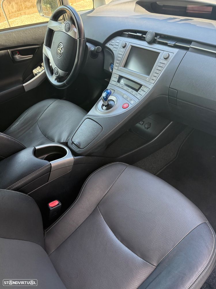 Toyota Prius - 2