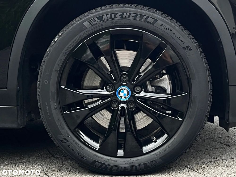 BMW X1 xDrive25e Sport Line - 13