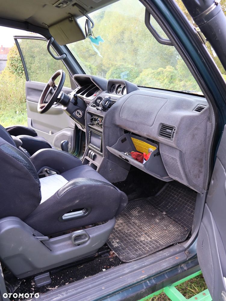 Mitsubishi Pajero 3.0 GLS - 24